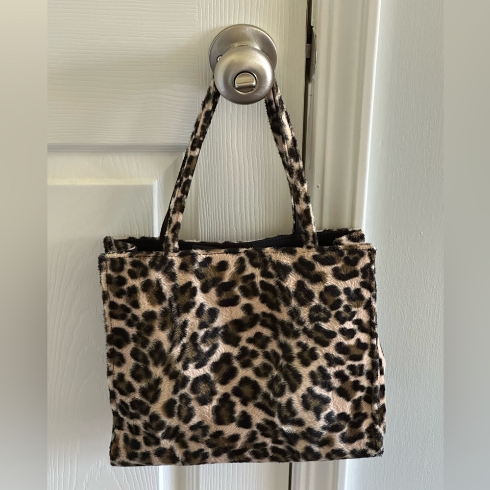 Vintage Y2K Leopard Animal Print Fuzzy Faux Fur Cozy Shoulder Tote Bag